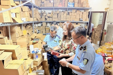 Hà Nội tăng cường ngăn chặn hàng giả, hàng kém chất lượng để bảo vệ người tiêu dùng